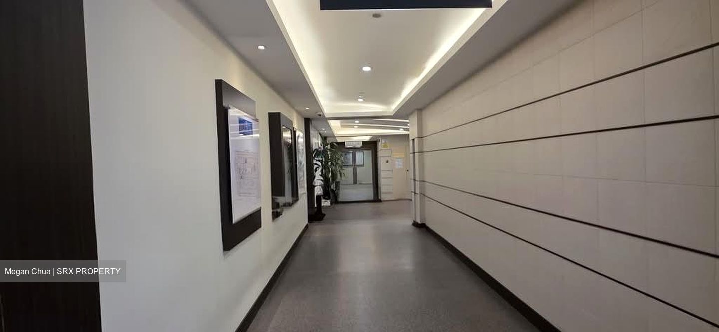 Lucky Plaza (D9), Retail #553604961